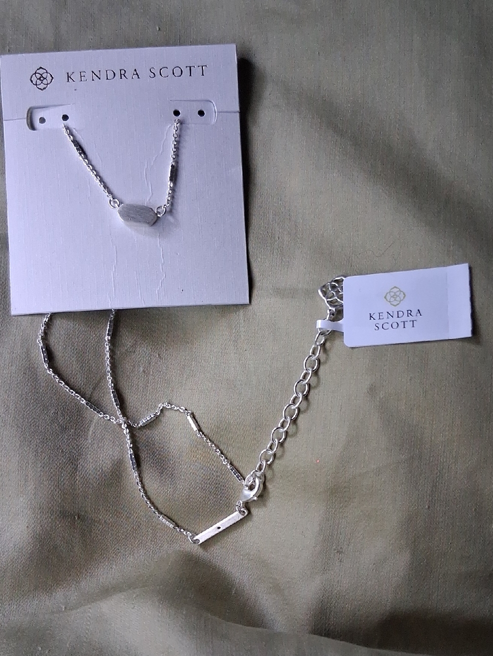 NWT! Kendra Scott Fern Necklace